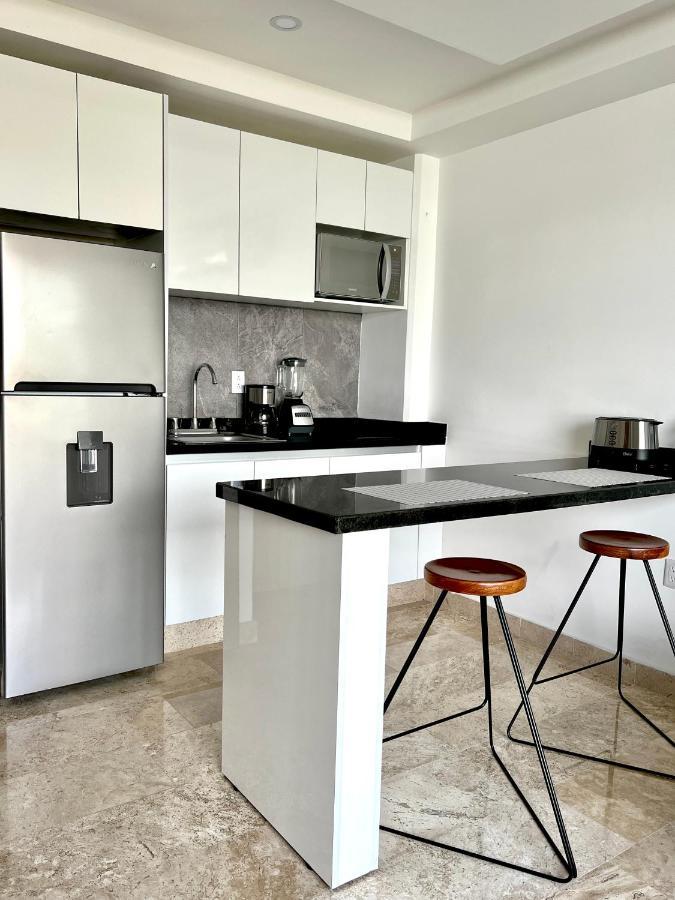 Paradise Apt Steps 5Thav & Beach Playa del Carmen Exterior photo